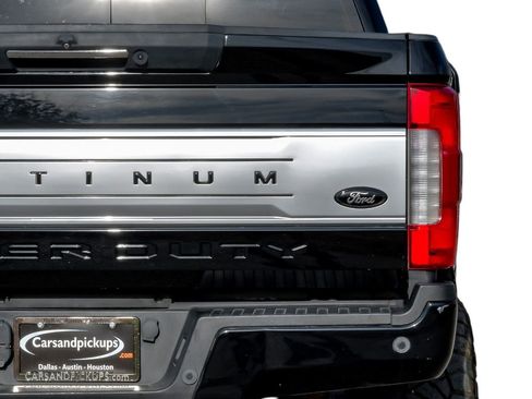 Used 2017 Ford F250 Platinum w/ Platinum Ultimate Package image 53