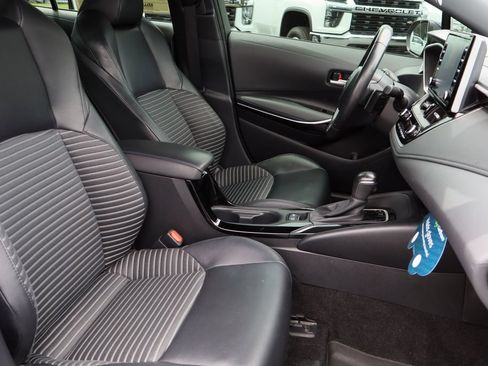 Used 2020 Toyota Corolla XSE FWD image 27