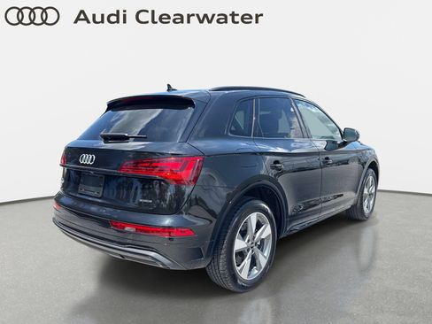 Used 2025 Audi Q5 2.0T Premium w/ Convenience Plus Package AWD/4WD image 4
