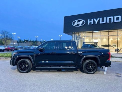 Used 2024 Toyota Tundra Limited image 22