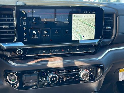 New 2026 GMC Sierra 1500 SLT w/ SLT Premium Package image 17