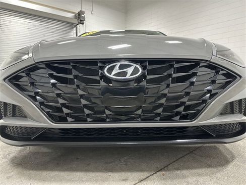 Used 2022 Hyundai Sonata SEL image 10