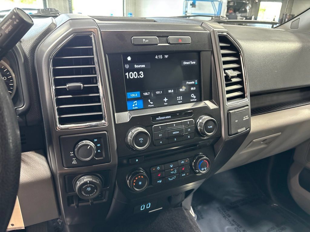 Used 2016 Ford F150 4x4 SuperCrew image 18