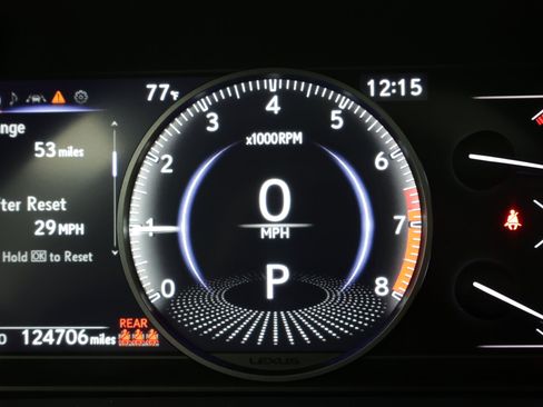 Used 2021 Lexus UX 200 w/ Accessory Package (Z2) FWD image 33