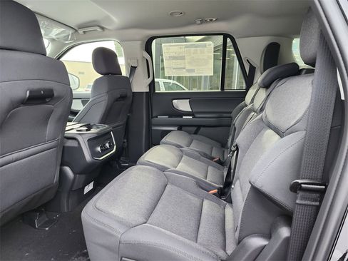 New 2026 Ford Expedition Max Active image 16