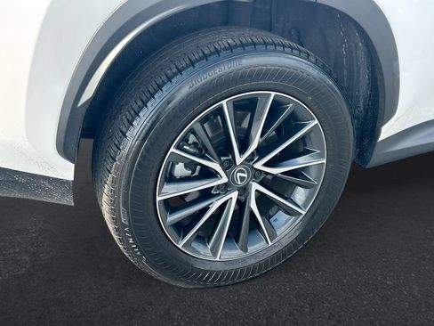 Certified 2024 Lexus NX 250 FWD image 28
