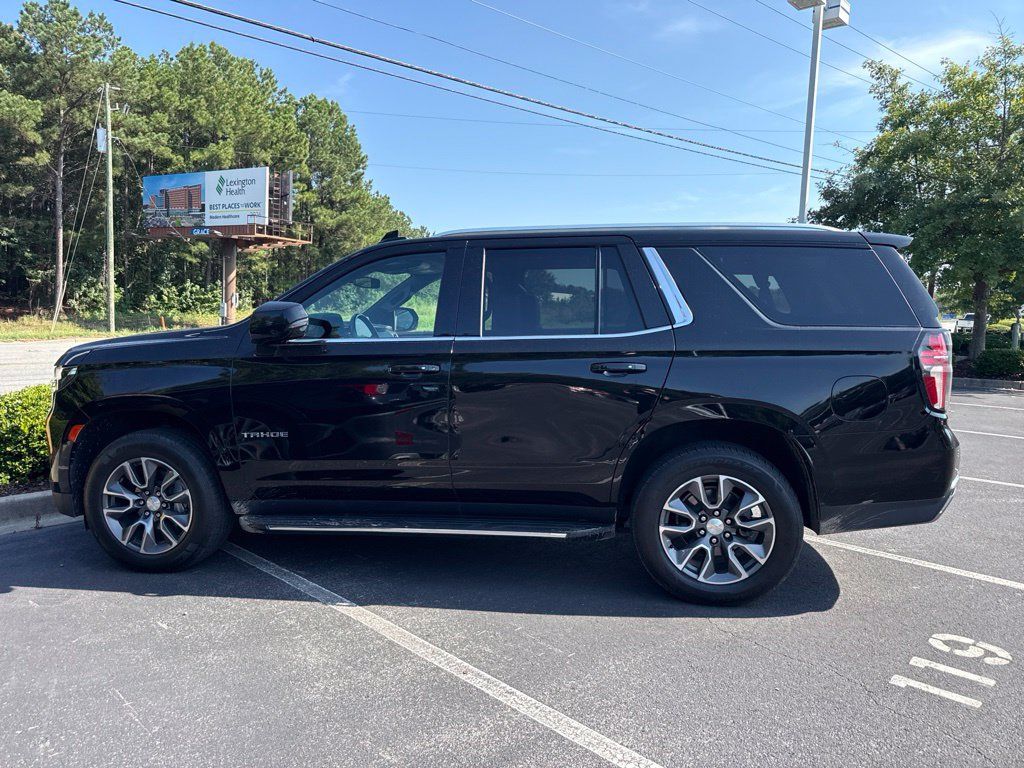 Used 2021 Chevrolet Tahoe LT w/ LT Signature Package RWD image 7
