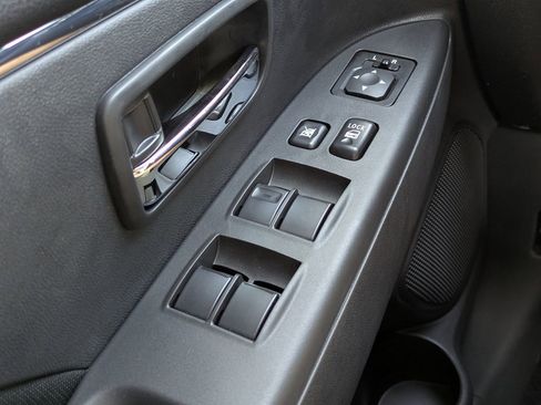 New 2026 Mitsubishi Outlander Sport LE AWD/4WD image 22