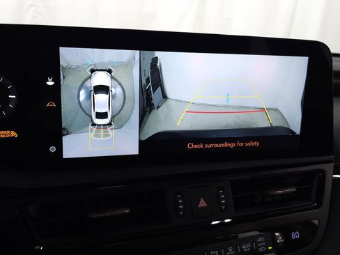 Used 2025 Lexus ES 350 w/ Luxury Package image 28