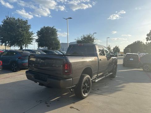 Used 2026 RAM 2500 Big Horn AWD/4WD image 4