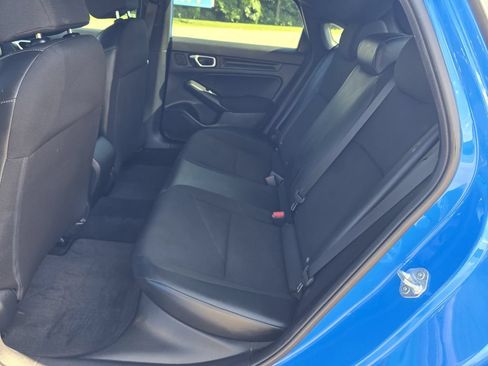 Used 2022 Honda Civic Sport image 11