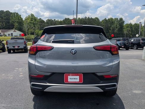 Used 2023 Buick Encore GX Preferred w/ Cold Weather Comfort Package FWD image 6