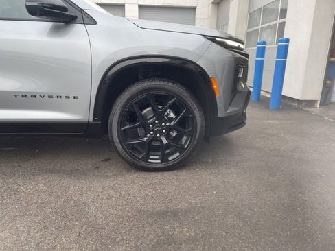 New 2025 Chevrolet Traverse RS w/ LPO, Floor Liner Package image 10