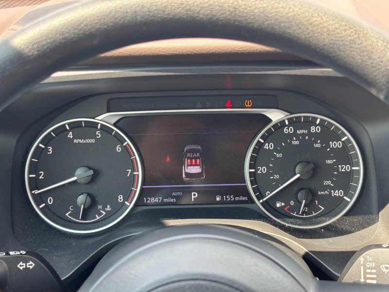 Used 2023 Nissan Rogue S AWD/4WD image 21