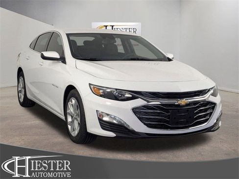 Certified 2025 Chevrolet Malibu LT w/ LPO, Floor Liner Package image 1