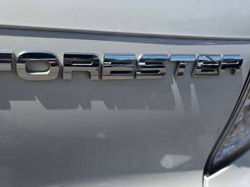 Used 2010 Subaru Forester 2.5X Limited AWD/4WD image 25