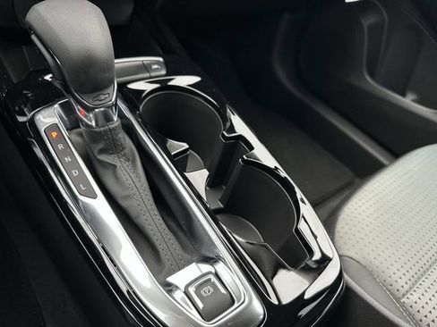 New 2026 Chevrolet Trax LT w/ LPO, Blackout Package image 33