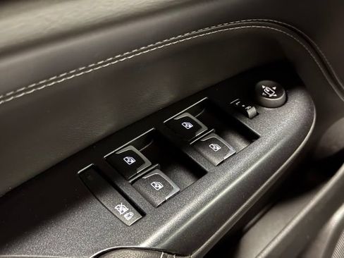 Used 2015 Cadillac SRX Performance w/ Driver Awareness Package FWD image 15