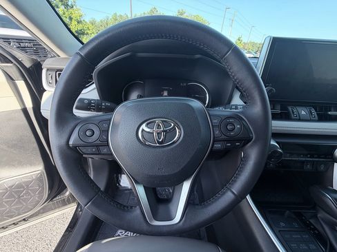 Used 2023 Toyota RAV4 XLE Premium AWD/4WD image 14