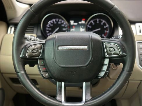 Used 2015 Land Rover Range Rover Evoque Pure Plus image 15