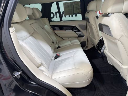 Used 2025 Land Rover Range Rover Autobiography AWD/4WD image 15