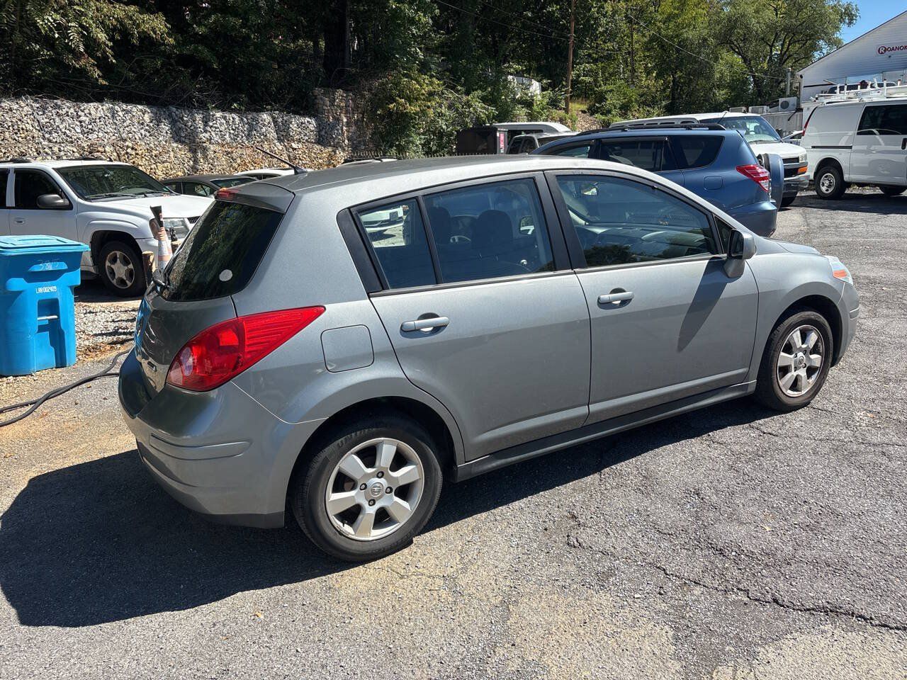 Used 2012 Nissan Versa 1.8 S w/ Special Edition Pkg FWD image 7