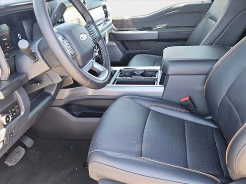 New 2025 Ford F250 Lariat w/ Lariat Ultimate Package image 14