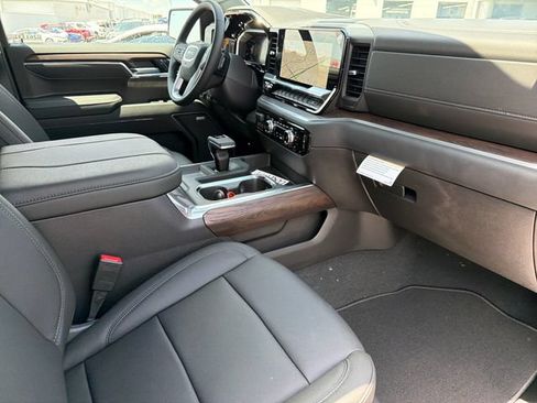 New 2026 GMC Sierra 1500 SLT w/ SLT Premium Plus Package AWD/4WD image 21