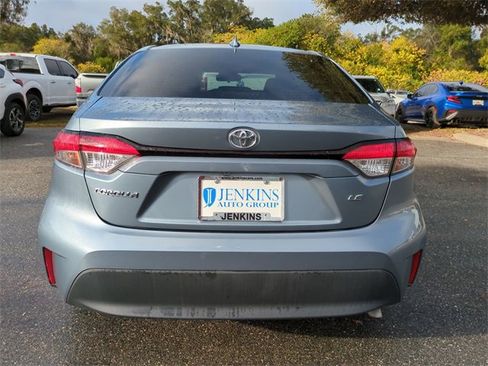 Used 2024 Toyota Corolla LE image 5