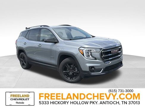 Used 2023 GMC Terrain AT4 AWD/4WD image 1