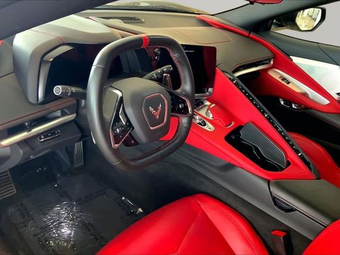 Used 2024 Chevrolet Corvette Stingray Preferred Cpe w/ 2LT RWD image 15
