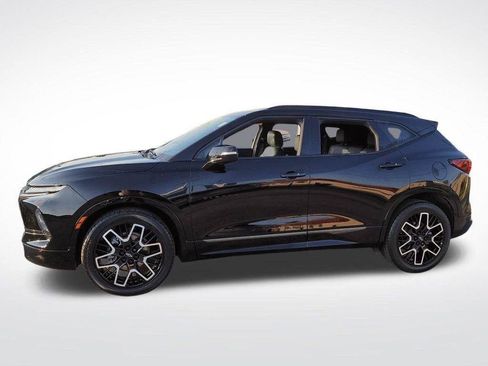 Certified 2023 Chevrolet Blazer RS AWD/4WD image 3