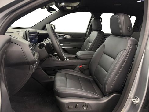 New 2026 Chevrolet Traverse LT AWD/4WD image 9