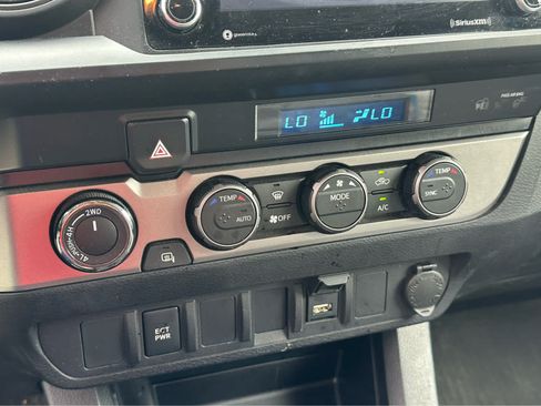 Used 2022 Toyota Tacoma SR AWD/4WD image 13