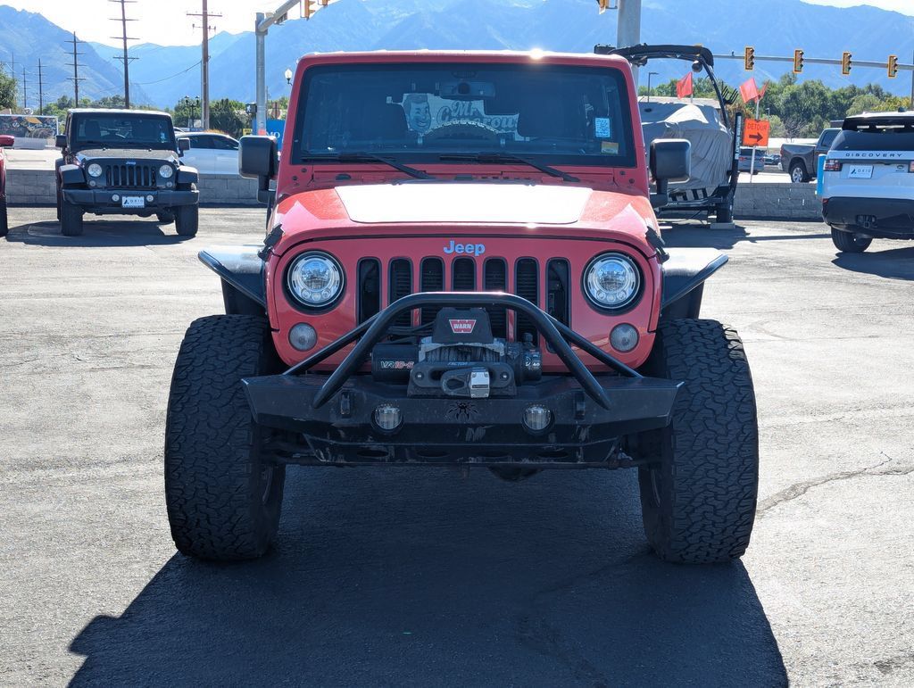 Used 2017 Jeep Wrangler Unlimited Sahara w/ Max Tow Package AWD/4WD image 9