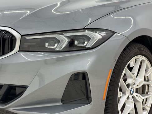 Used 2025 BMW 330i Sedan w/ Premium Package RWD image 11