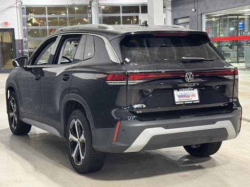 New 2026 Volkswagen Tiguan SE image 10