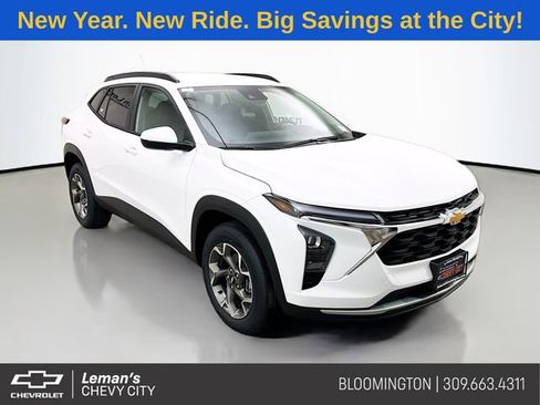 New 2026 Chevrolet Trax LT w/ Driver Confidence Package image 1