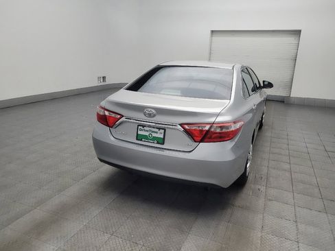 Used 2017 Toyota Camry LE FWD image 7