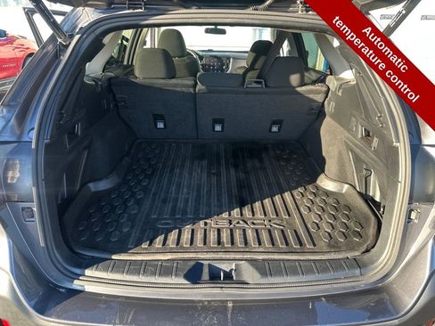 Used 2022 Subaru Outback Premium image 26