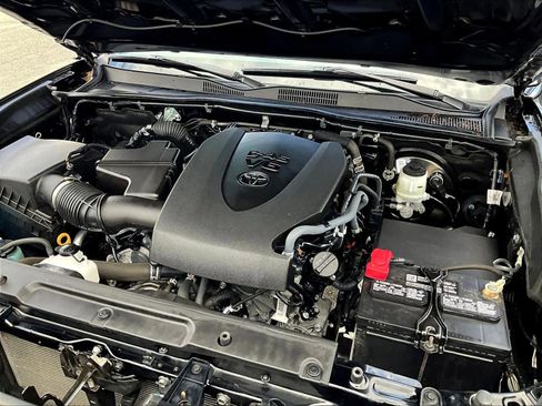 Used 2023 Toyota Tacoma SR5 image 35