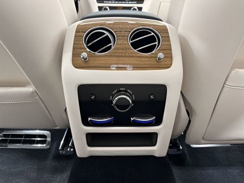 Used 2023 Rolls-Royce Ghost Base image 29