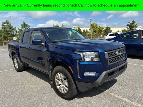 Used 2023 Nissan Frontier SV w/ SV Convenience Package RWD image 1