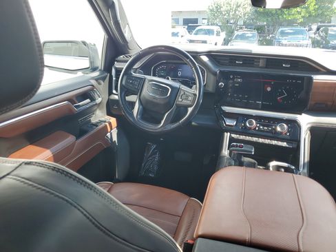 Used 2024 GMC Sierra 1500 Denali Ultimate AWD/4WD image 15
