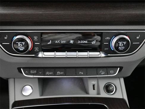 Used 2022 Audi Q5 2.0T Premium Plus image 23