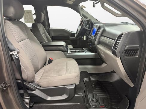 Used 2020 Ford F250 XLT w/ XLT Value Package image 9