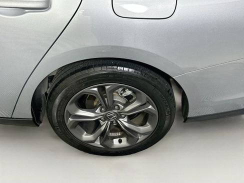 Used 2024 Honda Accord EX image 11