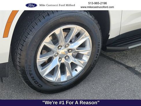 Used 2025 Chevrolet Tahoe Premier AWD/4WD image 9