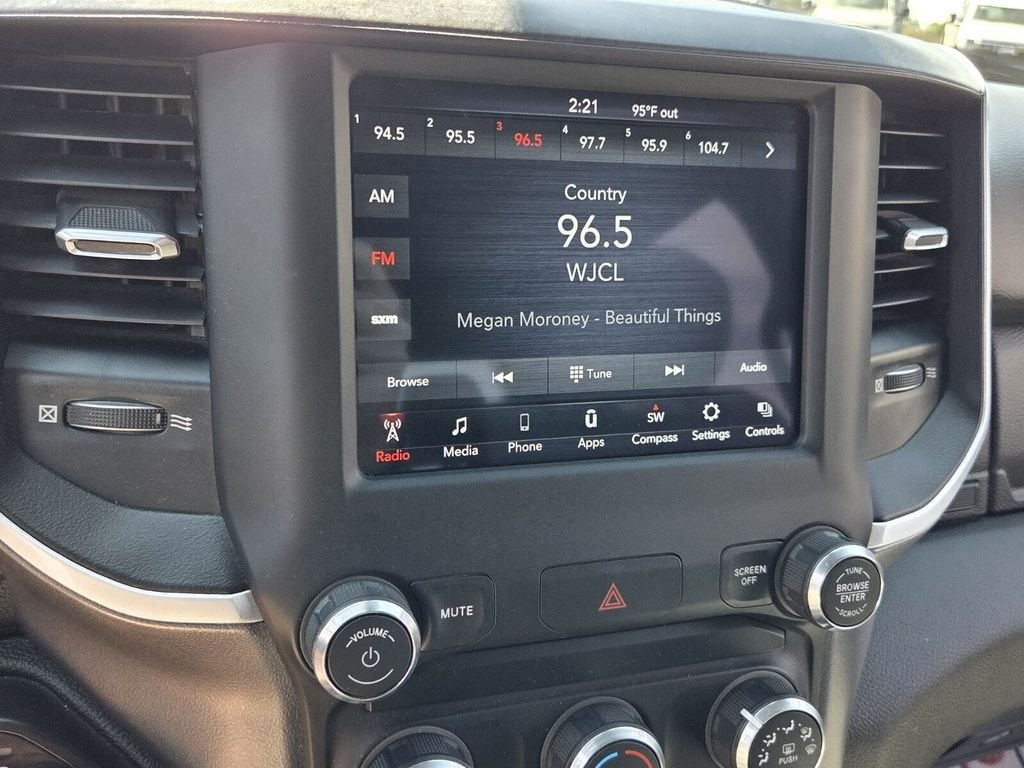 Used 2021 RAM 1500 Big Horn AWD/4WD image 19