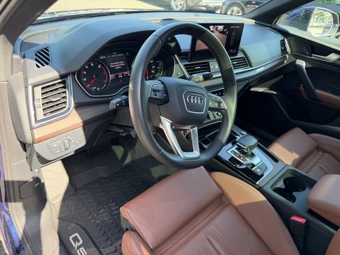 Used 2024 Audi Q5 2.0T Premium w/ Convenience Package AWD/4WD image 16